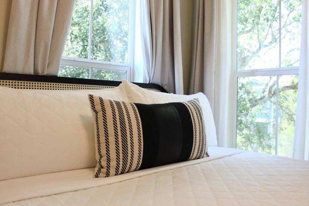 Cute And Cozy Comfy Birds Junior Cottage - 1 Mile To Dwntn Ocean Springs, Near Beach With Golf Cart Exterior photo